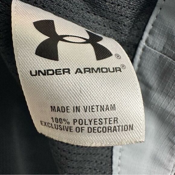 Vanderbilt Under Armour Storm Jacket Mens Medium Black Gray Allseason Gear Loose - Picture 15 of 16